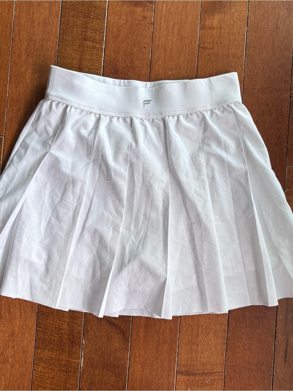 Fabletics White Pleated Athletic Tennis Skirt